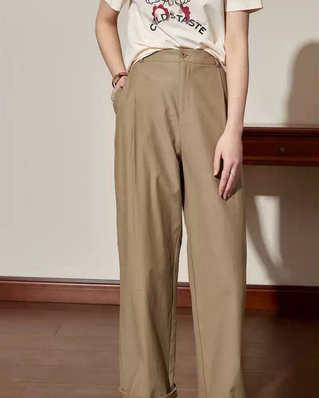 スリミングストレートパンツ（パンツ・全2色）