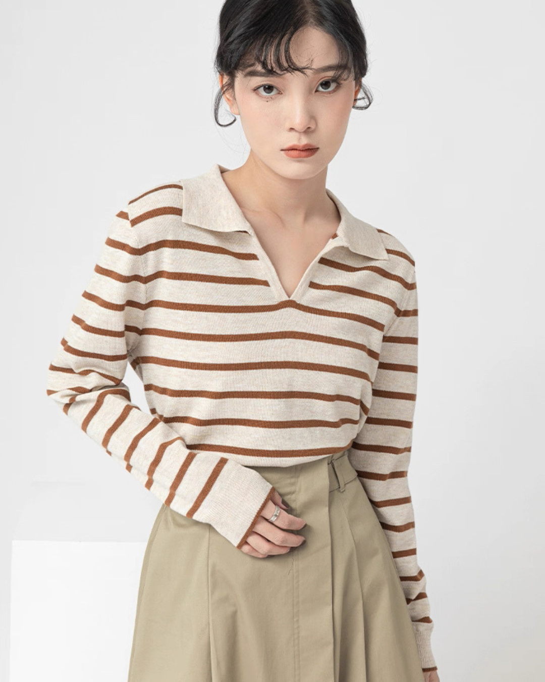 ラペルストライプニットセーター（トップス・全1色）