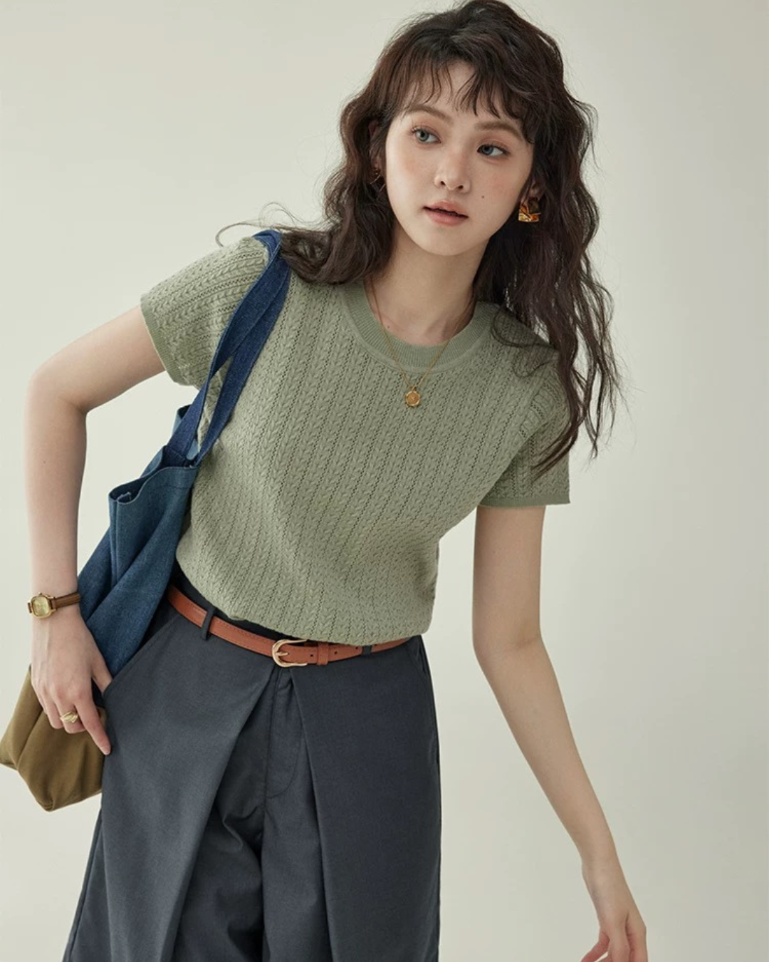 クルーネックニットTシャツ（トップス・全2色）