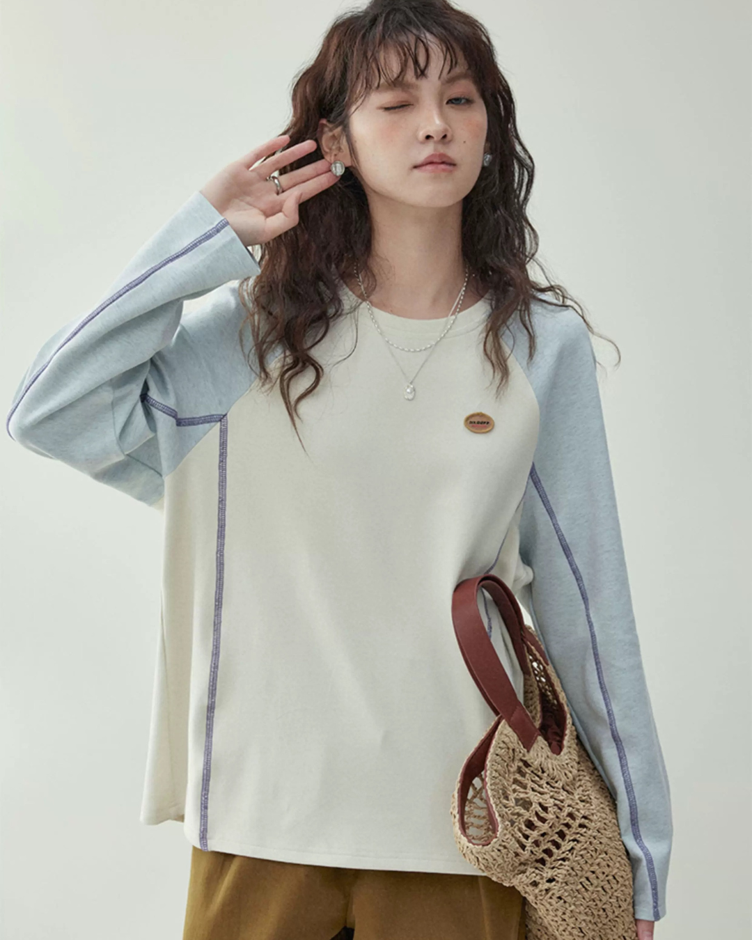 クルーネック Tシャツ（トップス・全1色）