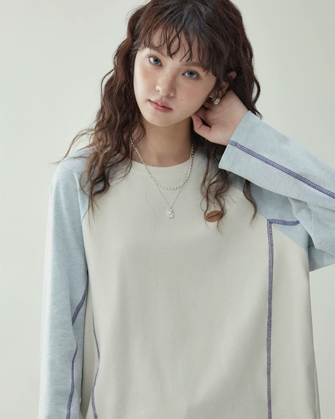 クルーネック Tシャツ（トップス・全1色）