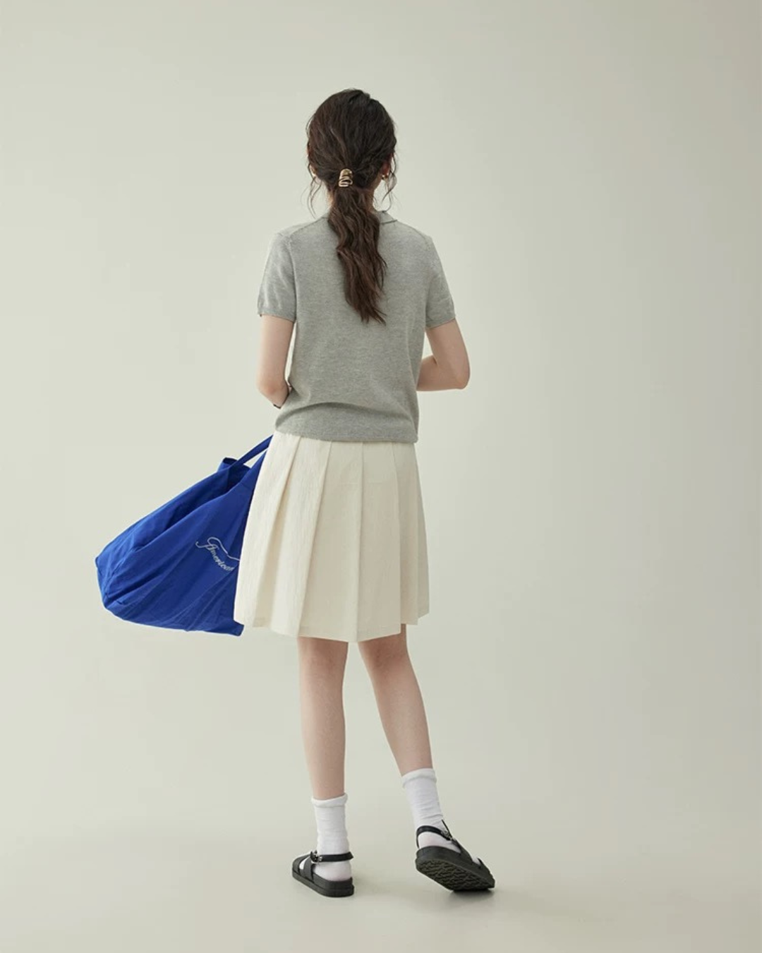 半袖ニットセーター（トップス・全2色）