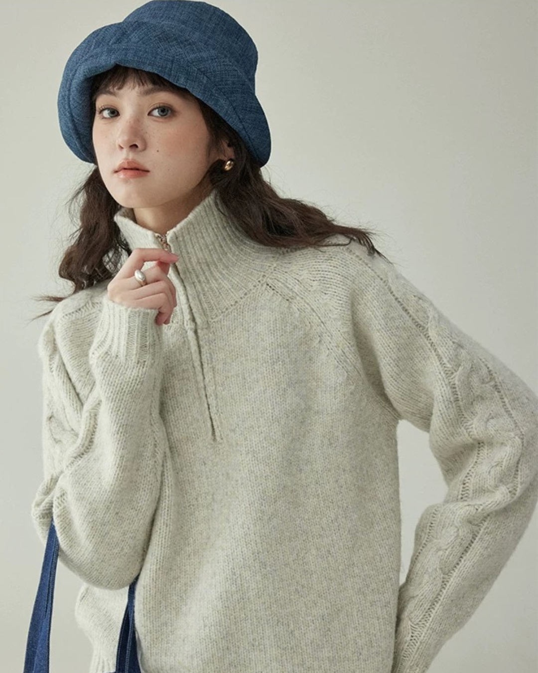 オープンジッパータートルネックセーター（トップス・全2色）