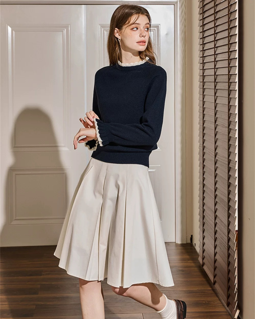 フレンチヴィンテージクルーネック セーター（トップス・全1色）