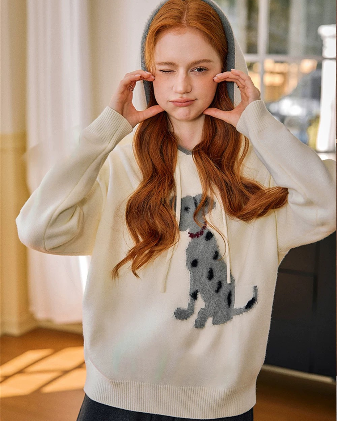 ジャカードフード付きニットセータ（トップス・全1色）