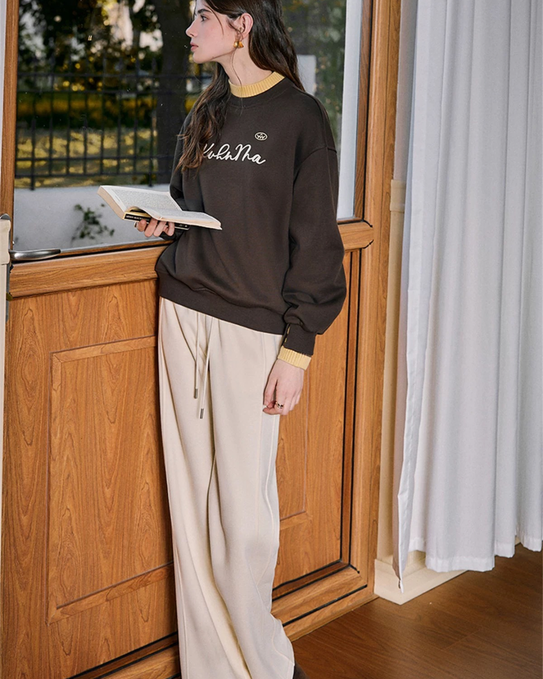 スプライシングスウェットシャツ（トップス・全1色）