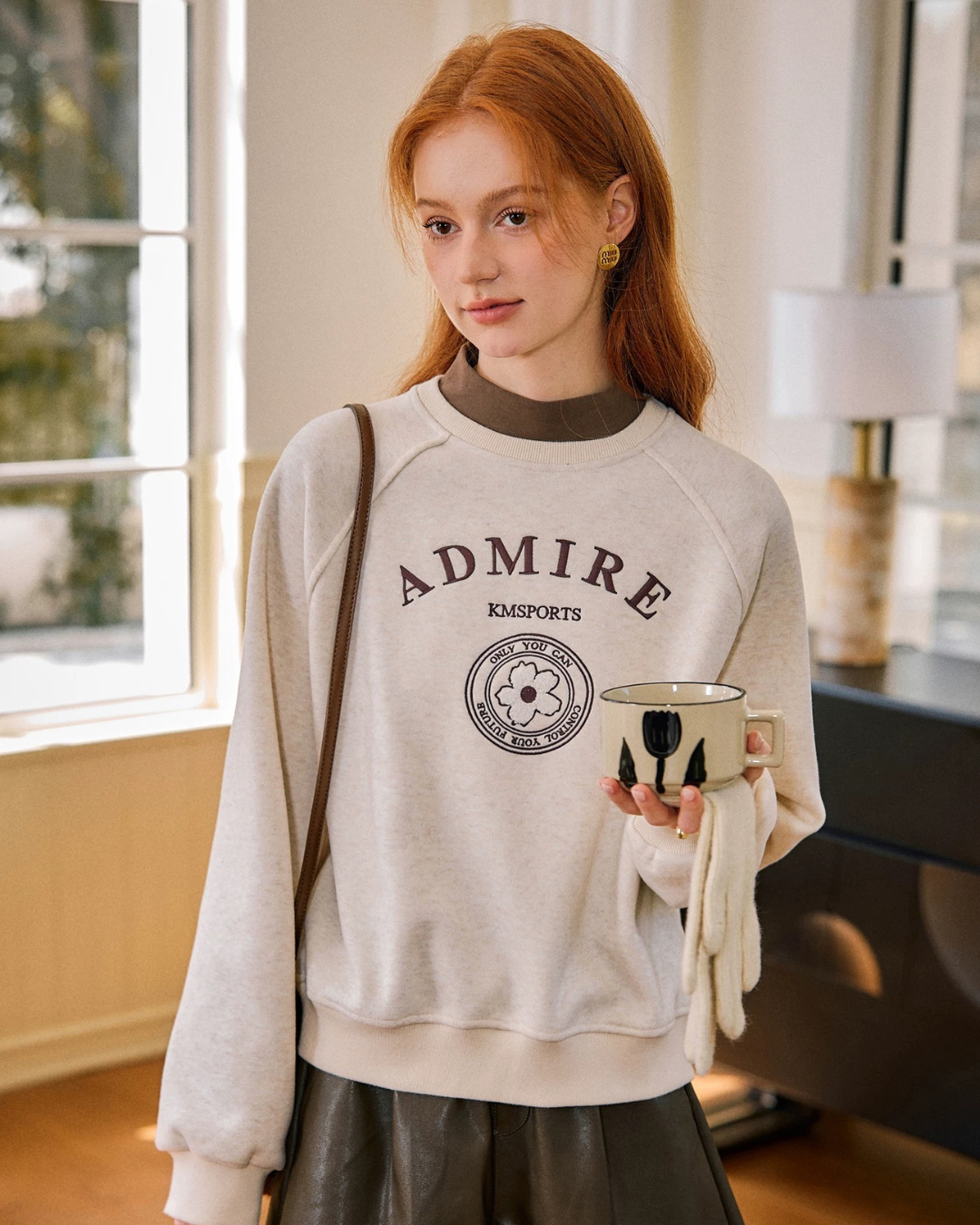 セミタートルネック スウェットシャツ（トップス・全1色）