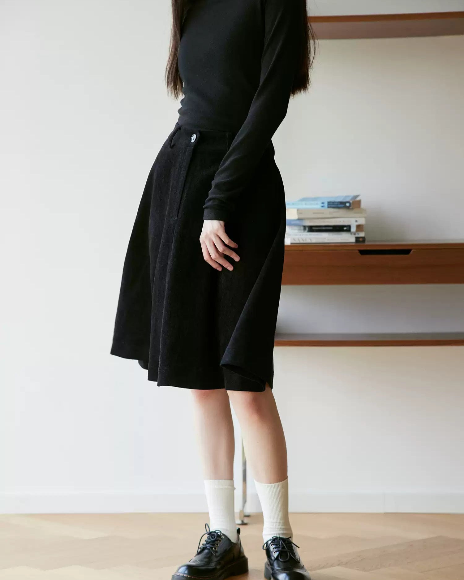 モノトーンシルエットスカート（スカート・全1色）