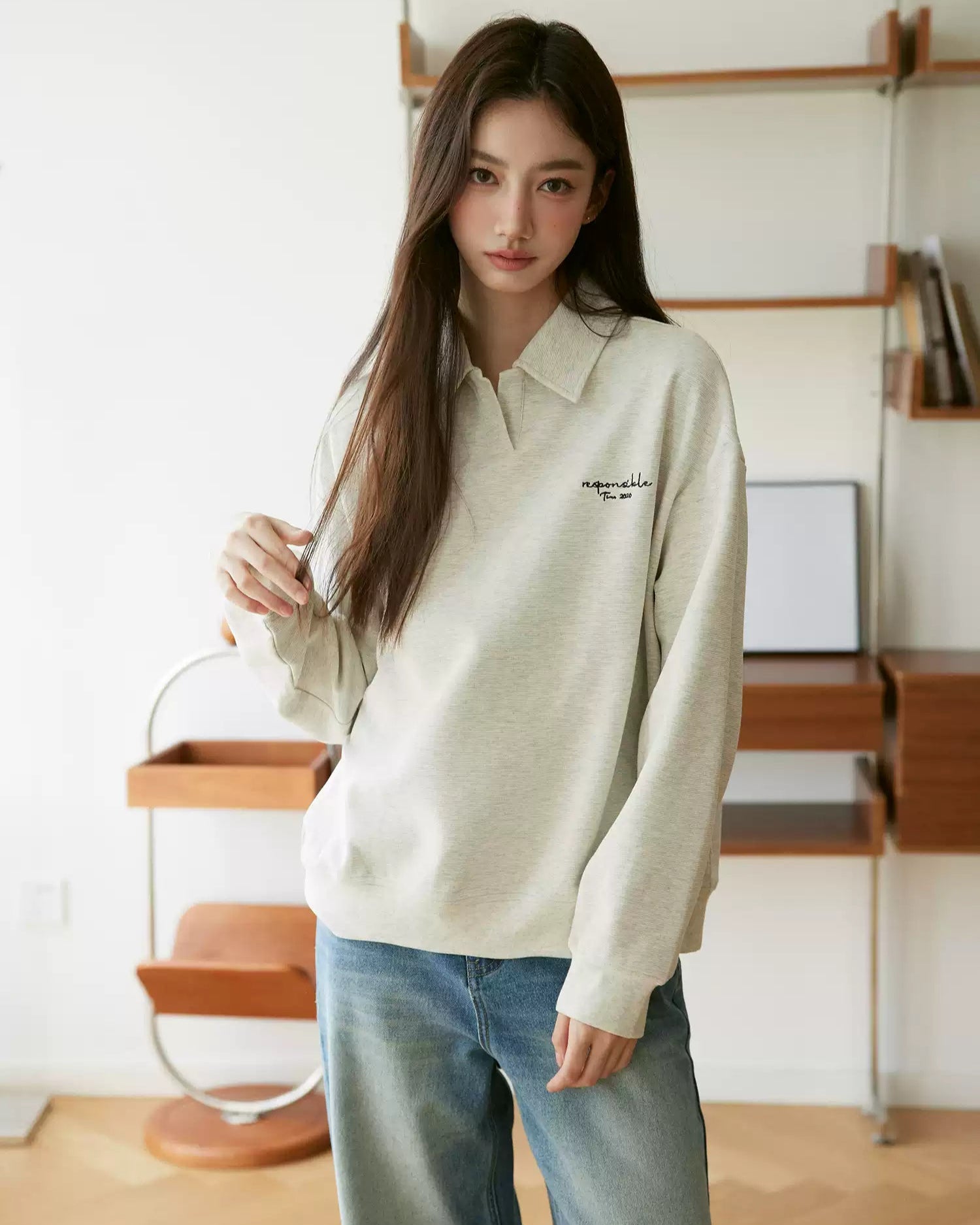 レトロVネックプルオーバー（トップス・全1色）