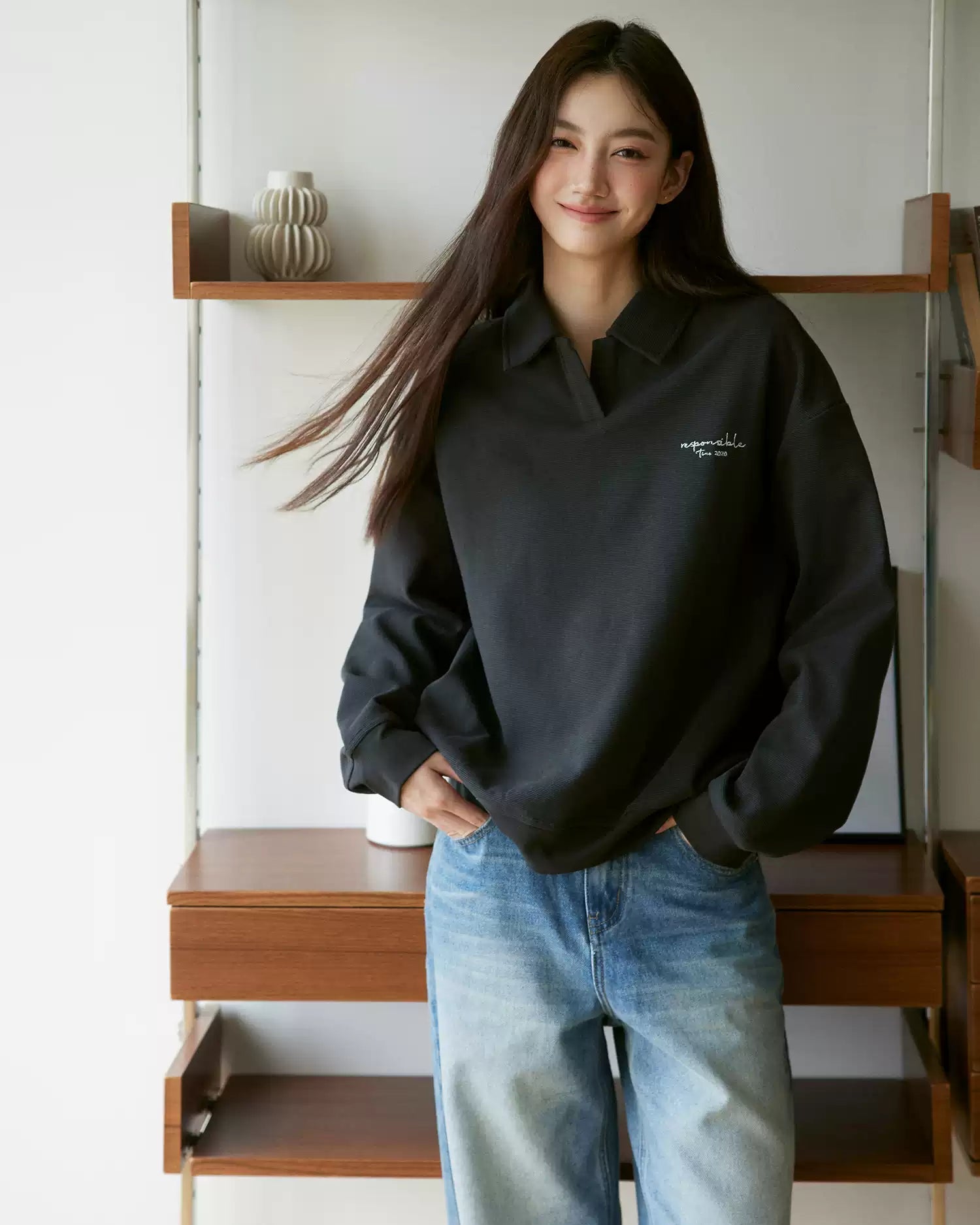 レトロVネックプルオーバー（トップス・全1色）