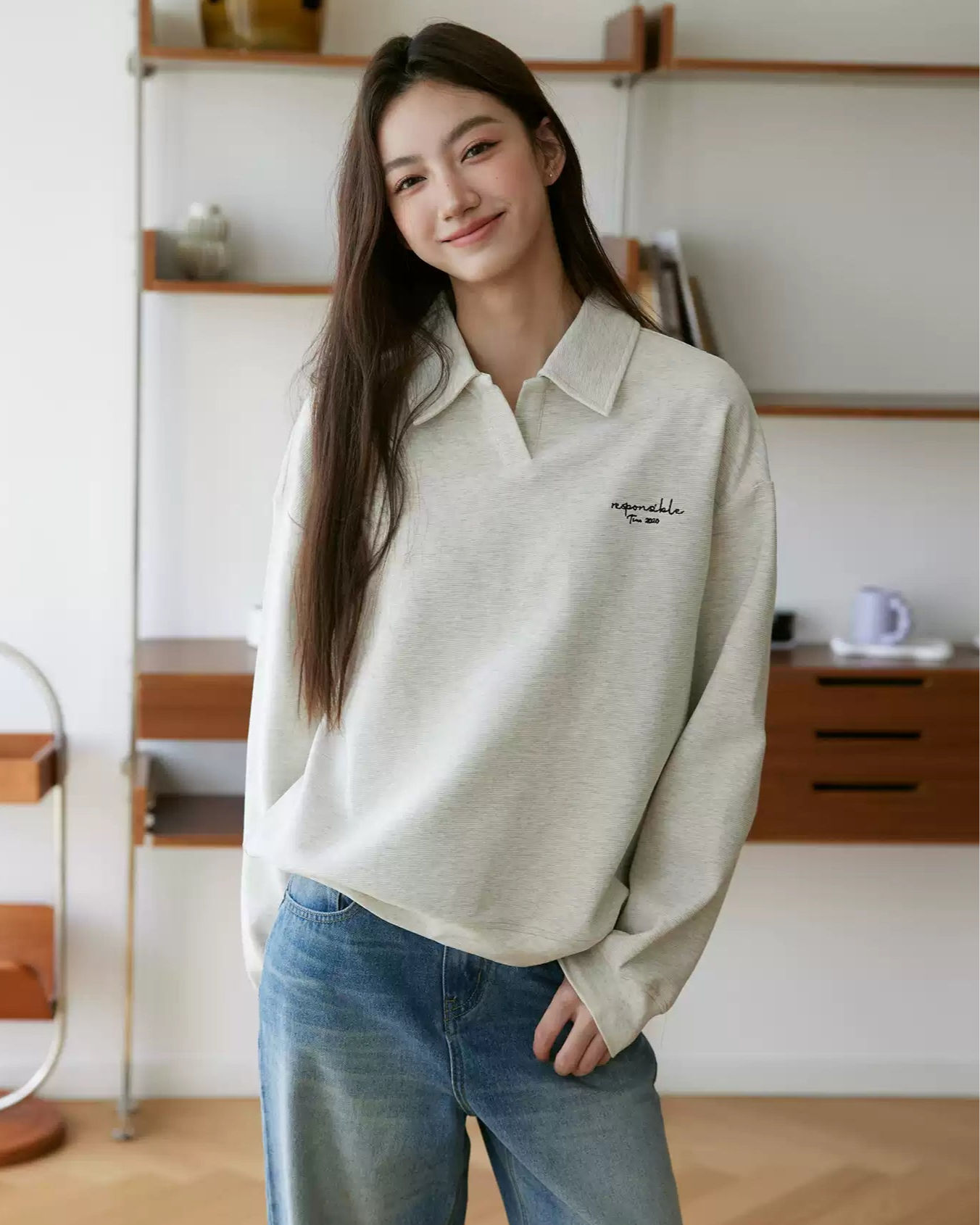 レトロVネックプルオーバー（トップス・全1色）