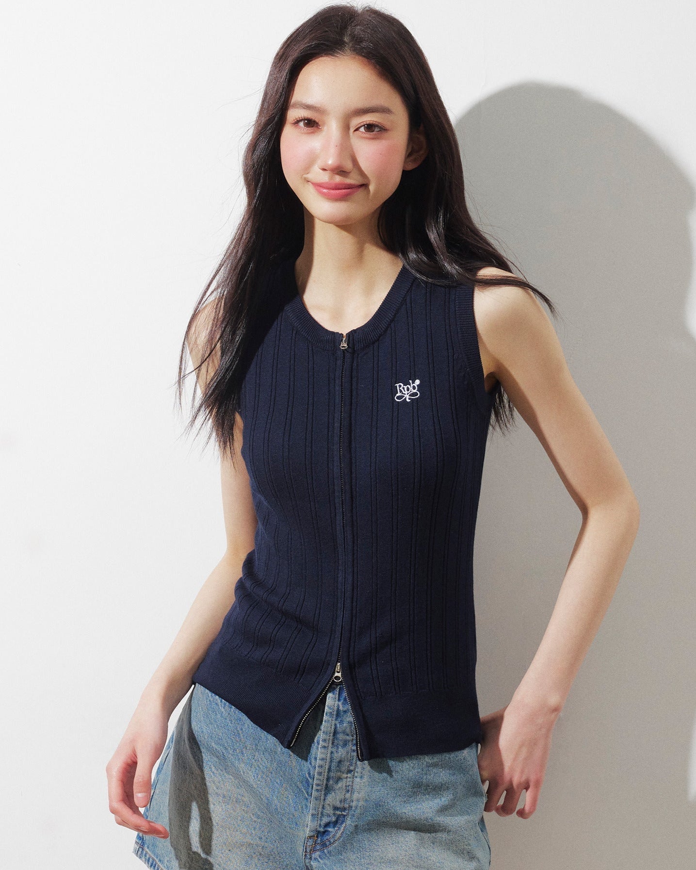 ノースリーブベストニット（トップス・全2色）